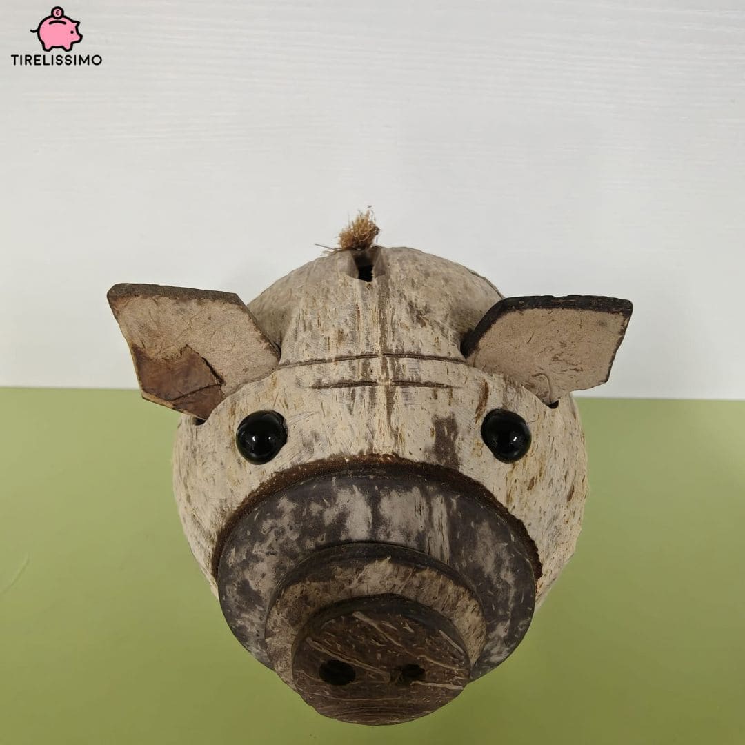 Tirelire cochon en noix de coco artisanale